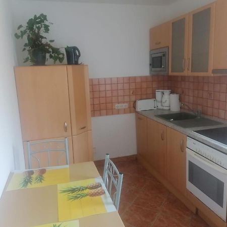 Apartamento Gaestehaus An Der Warnow Schwaan Exterior foto