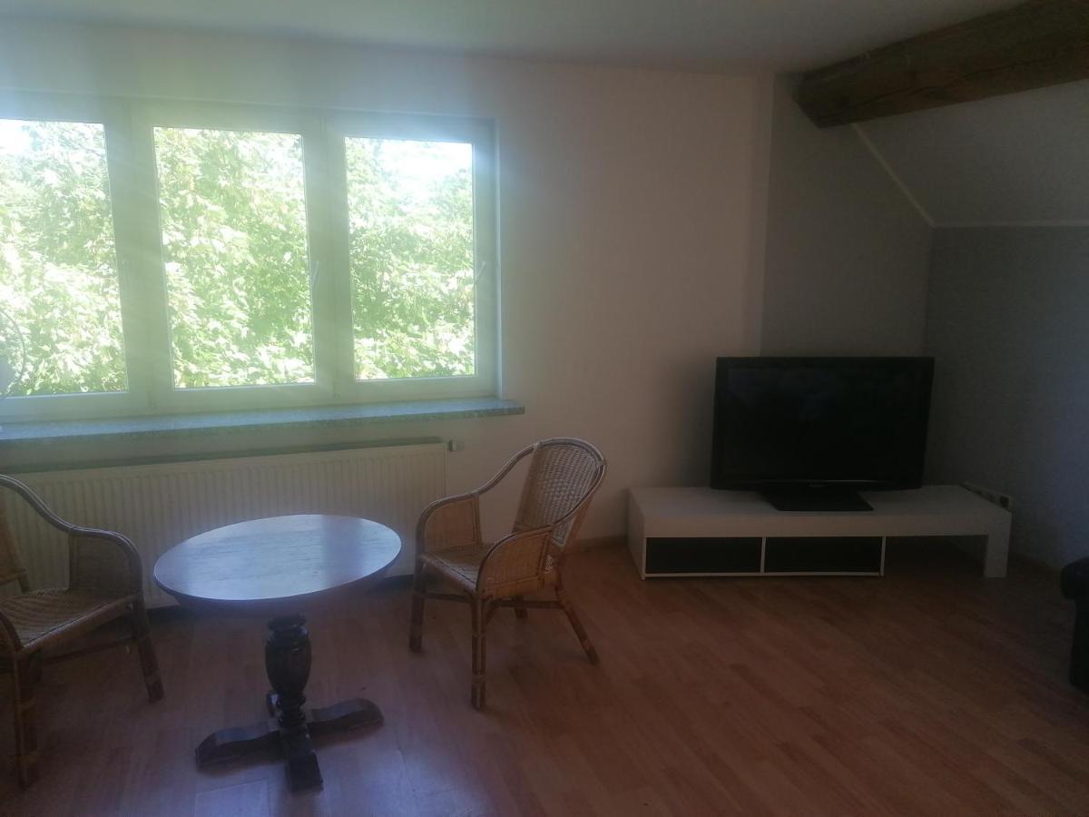 Apartamento Gaestehaus An Der Warnow Schwaan Exterior foto