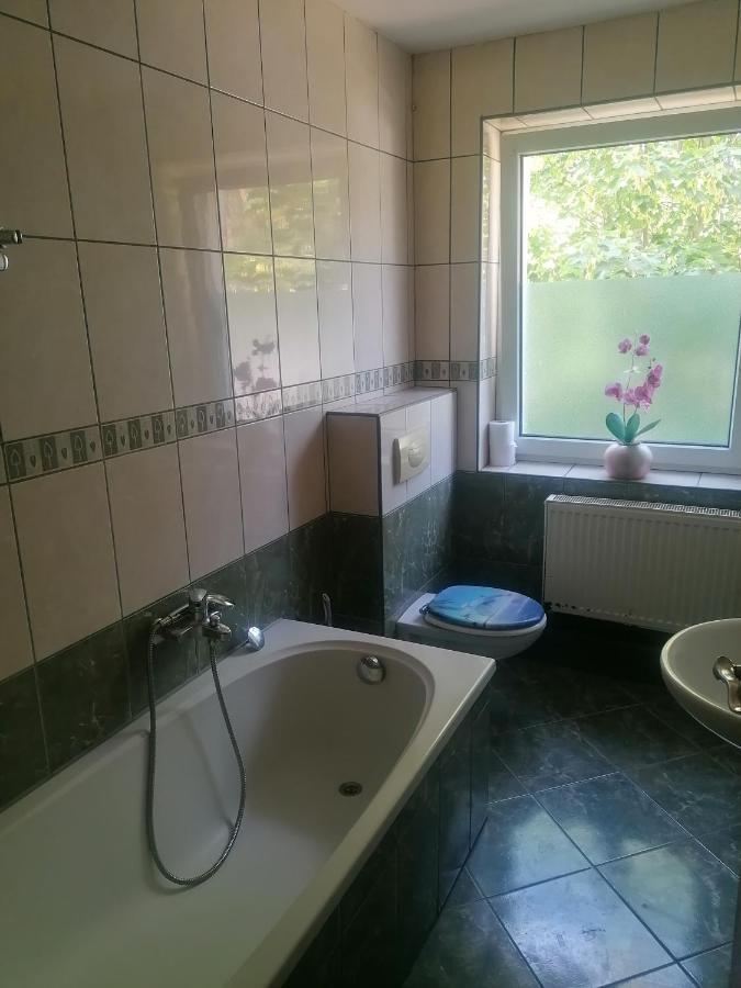 Apartamento Gaestehaus An Der Warnow Schwaan Exterior foto