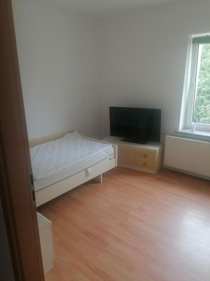 Apartamento Gaestehaus An Der Warnow Schwaan Exterior foto